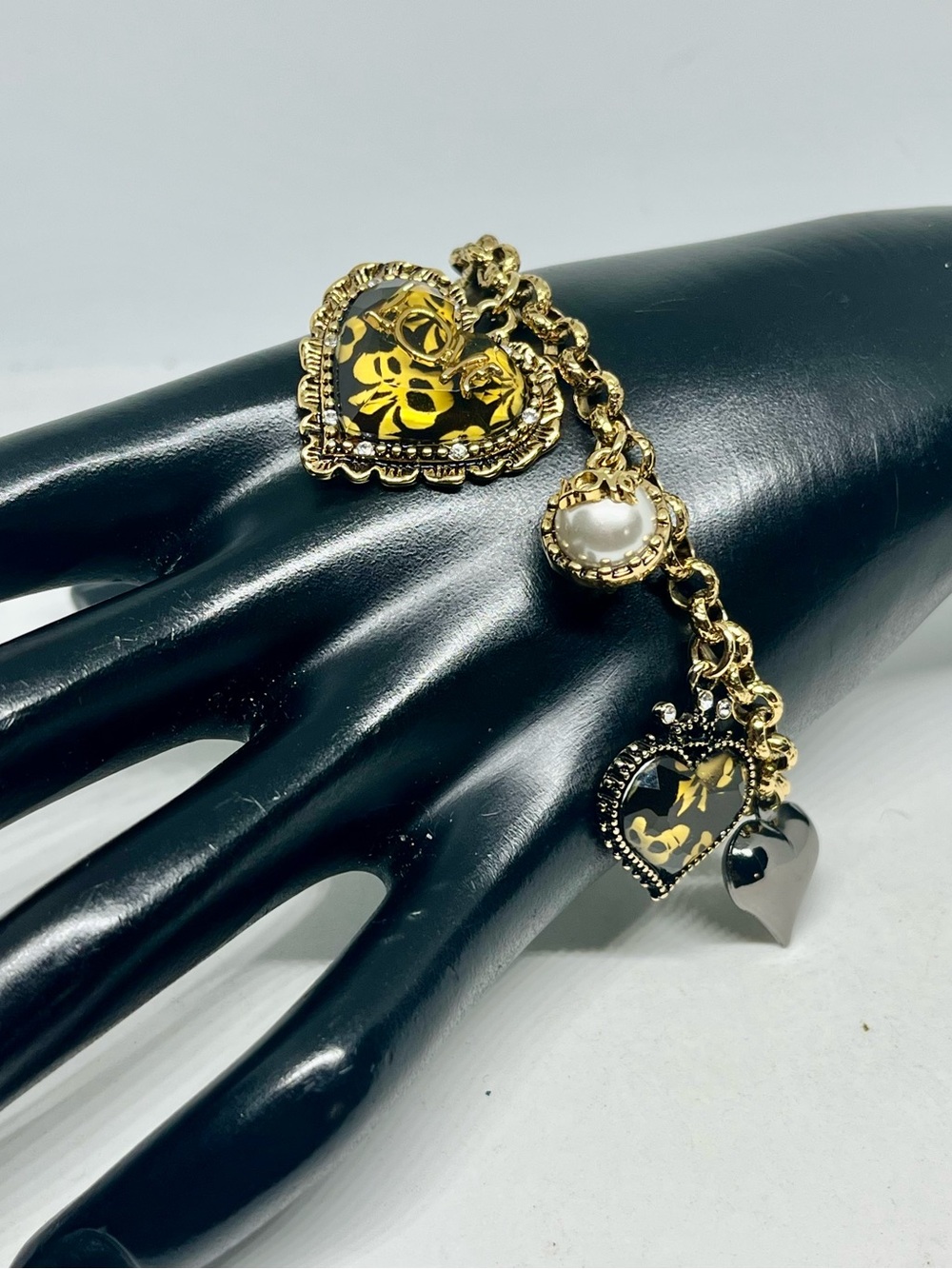 Betsey Johnson Heart Charm Bracelet